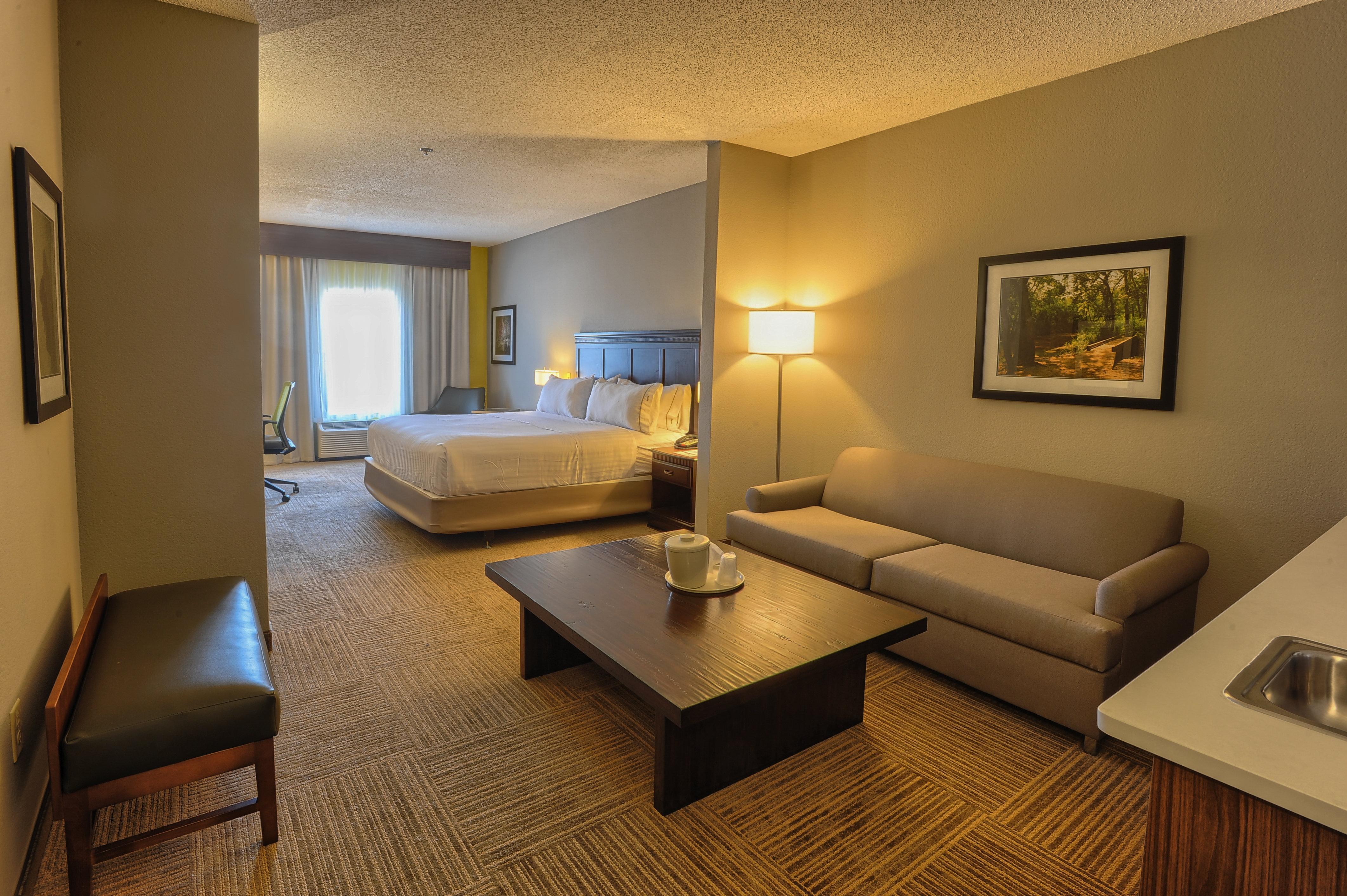 Holiday Inn Express Hotel & Suites Pell City Bagian luar foto