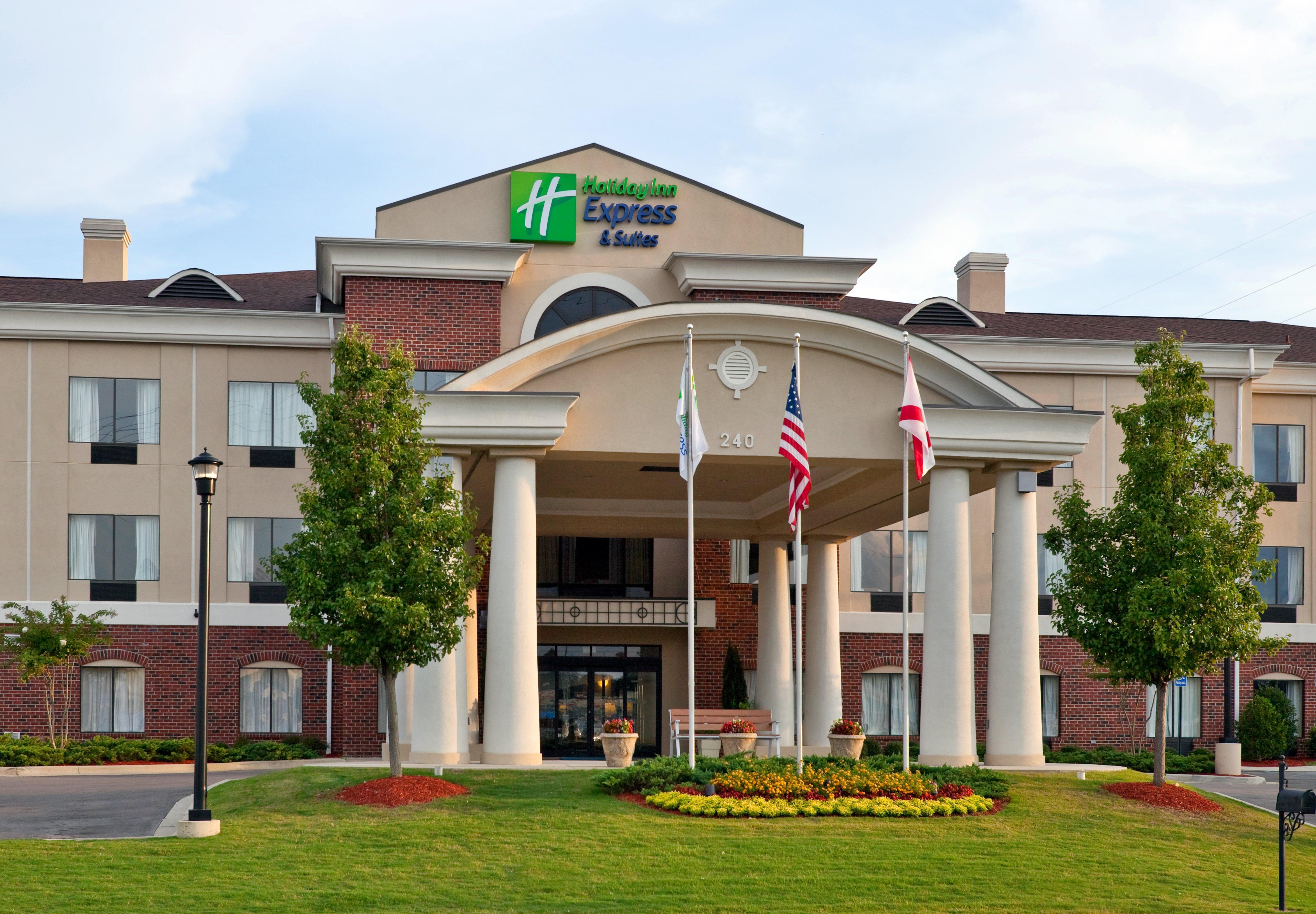 Holiday Inn Express Hotel & Suites Pell City Bagian luar foto