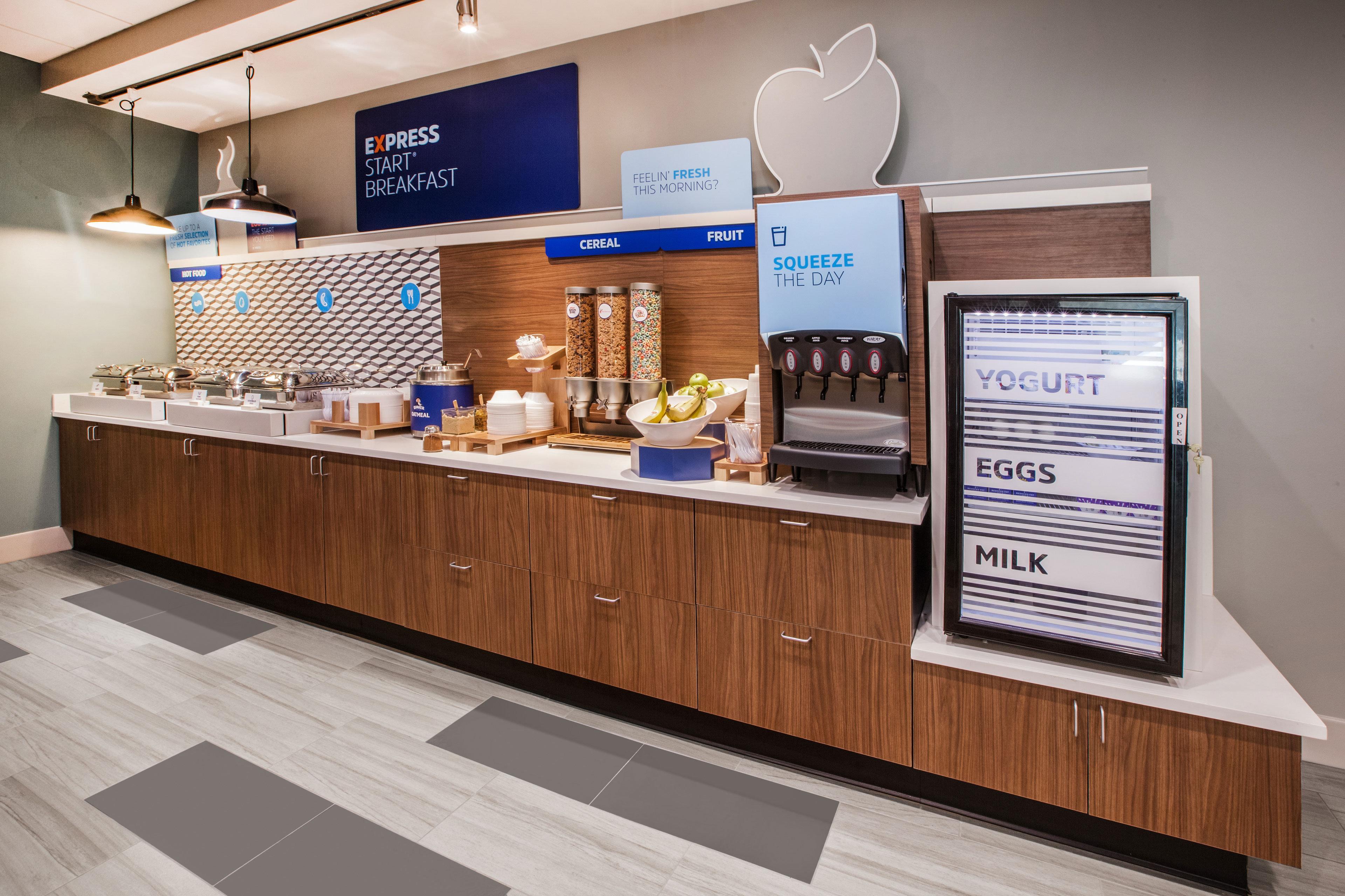 Holiday Inn Express Hotel & Suites Pell City Bagian luar foto