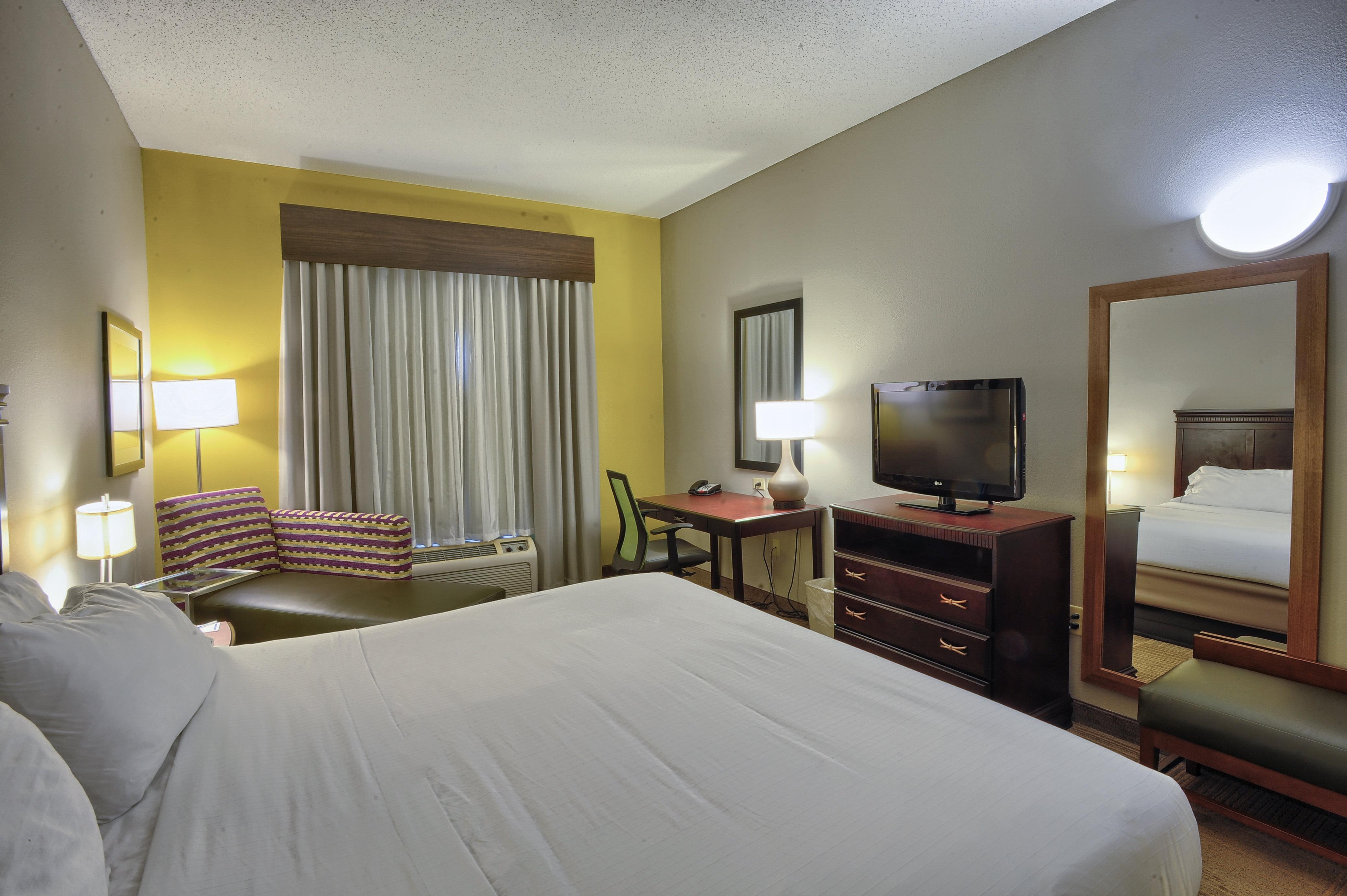 Holiday Inn Express Hotel & Suites Pell City Bagian luar foto