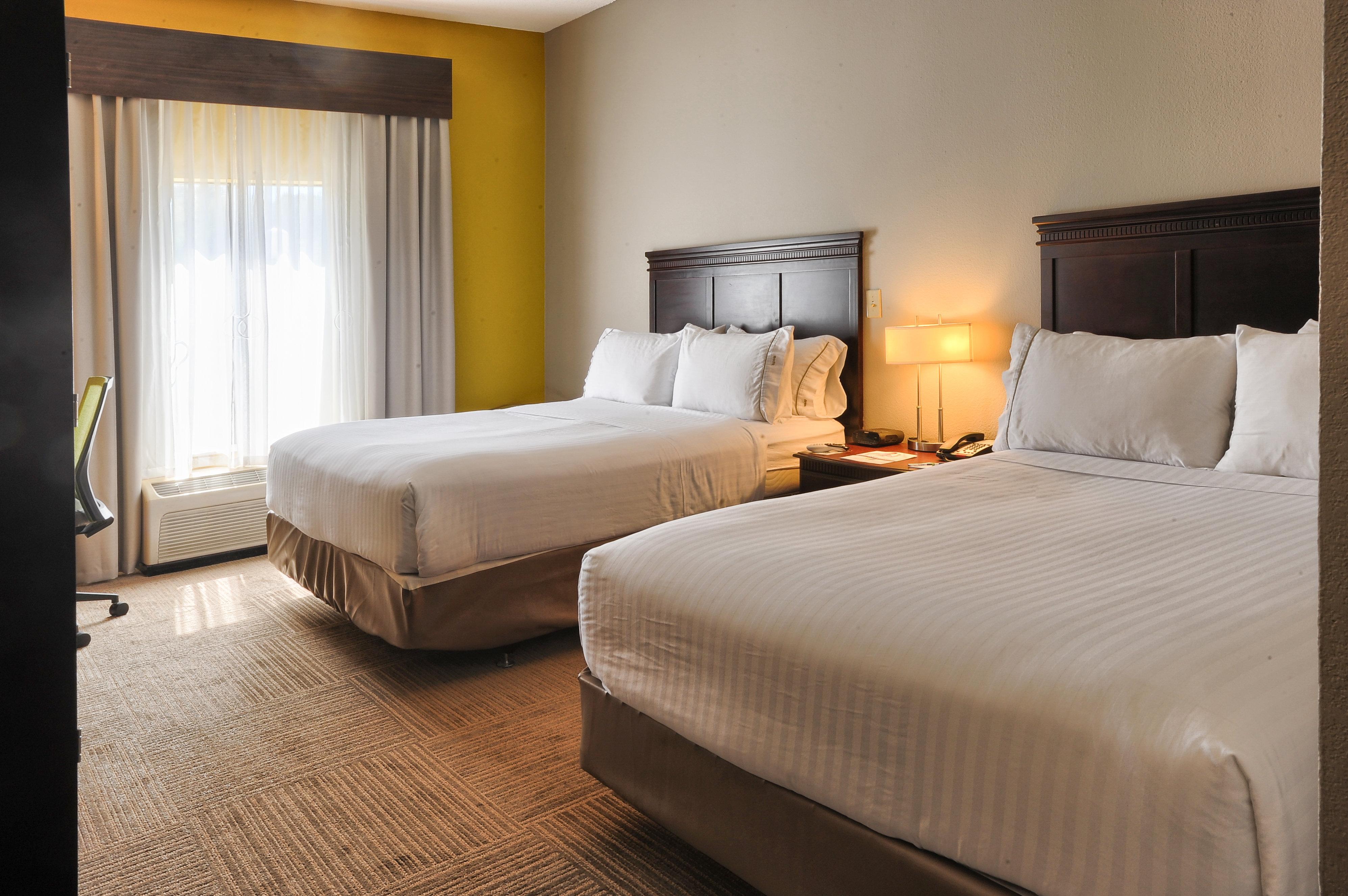 Holiday Inn Express Hotel & Suites Pell City Bagian luar foto