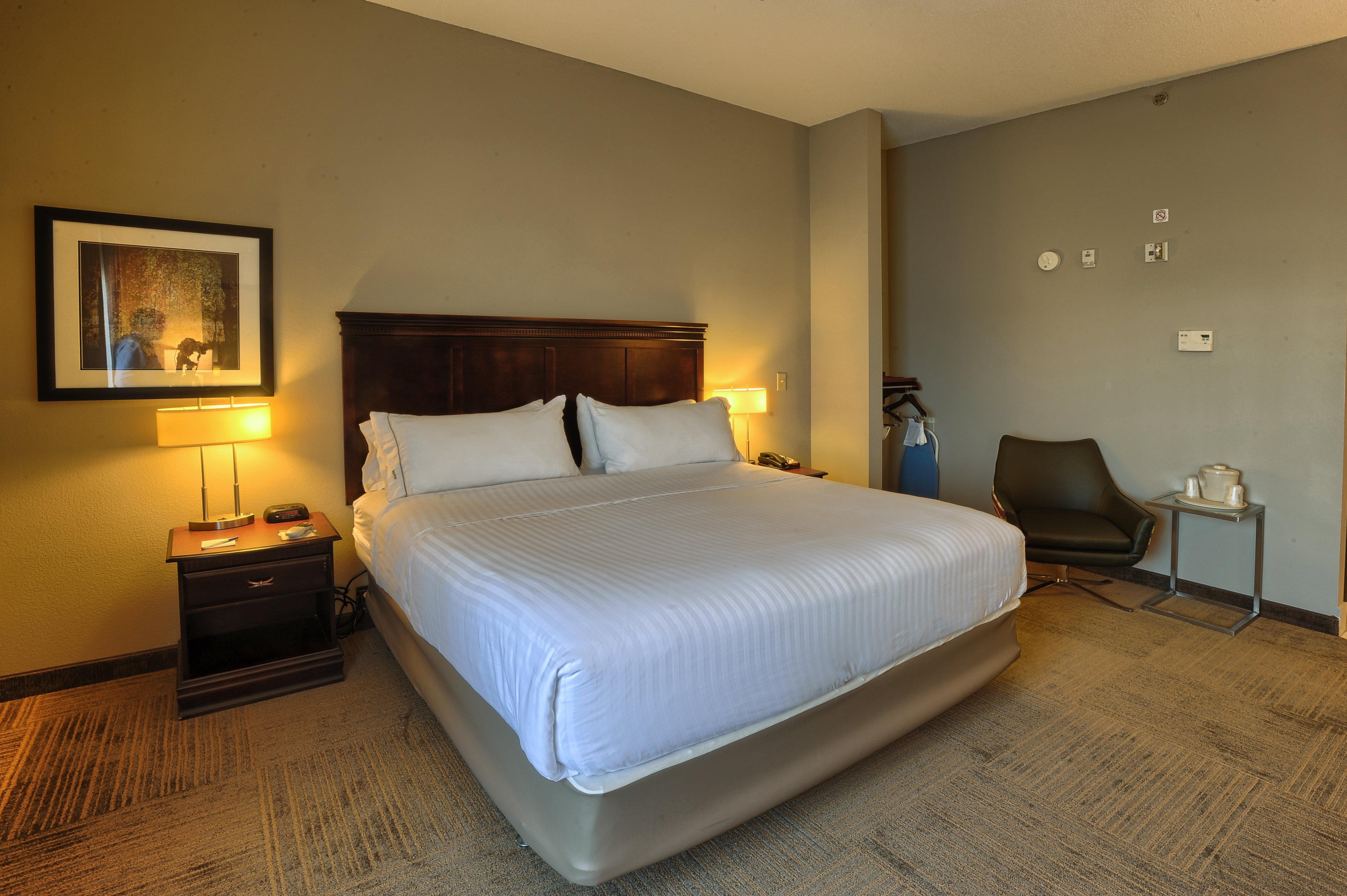 Holiday Inn Express Hotel & Suites Pell City Bagian luar foto