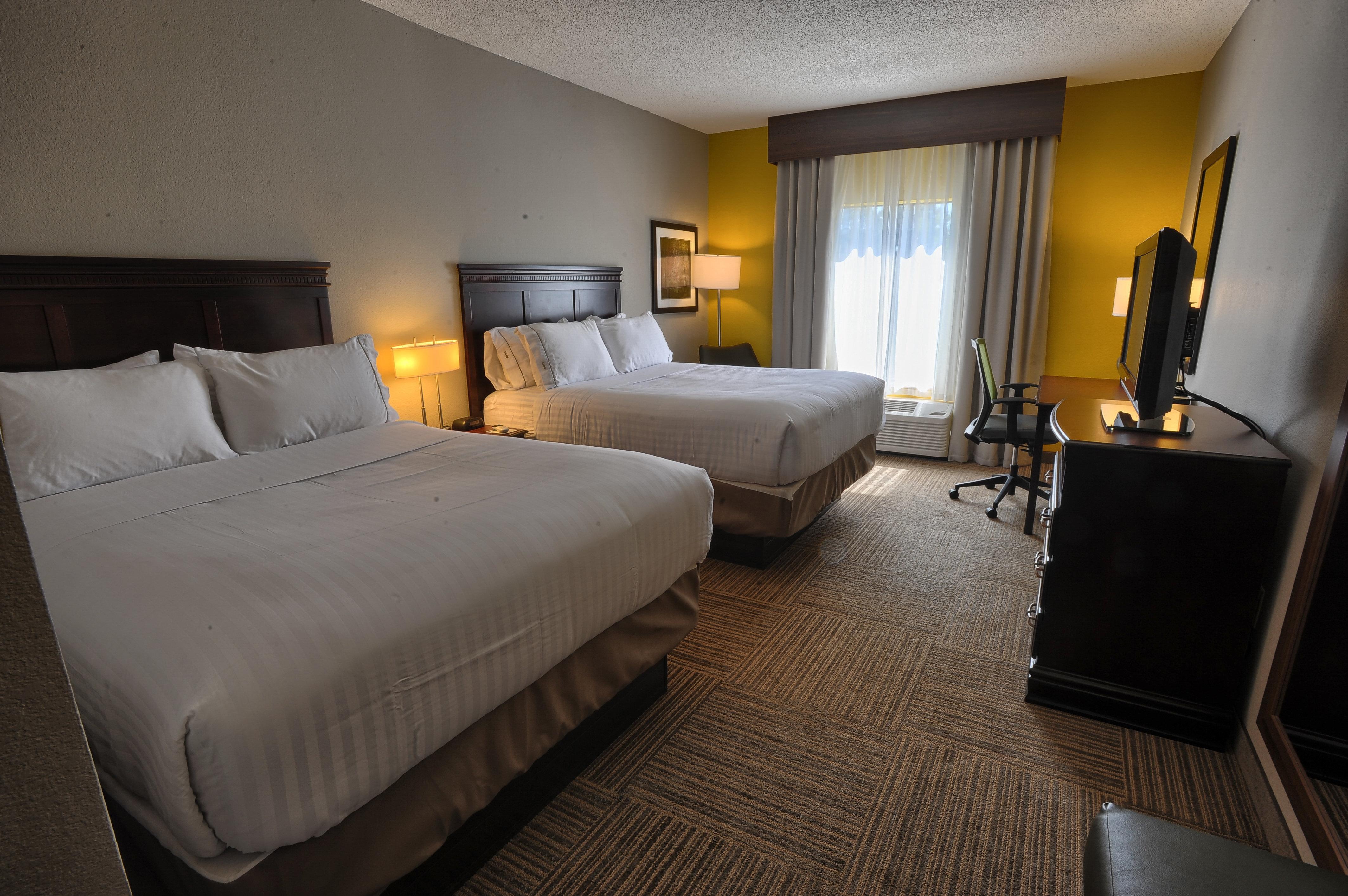 Holiday Inn Express Hotel & Suites Pell City Bagian luar foto